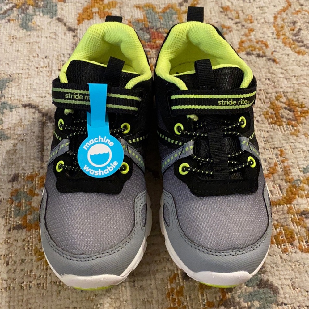 Stride rite boys’ shoes 12W BRAND NEW